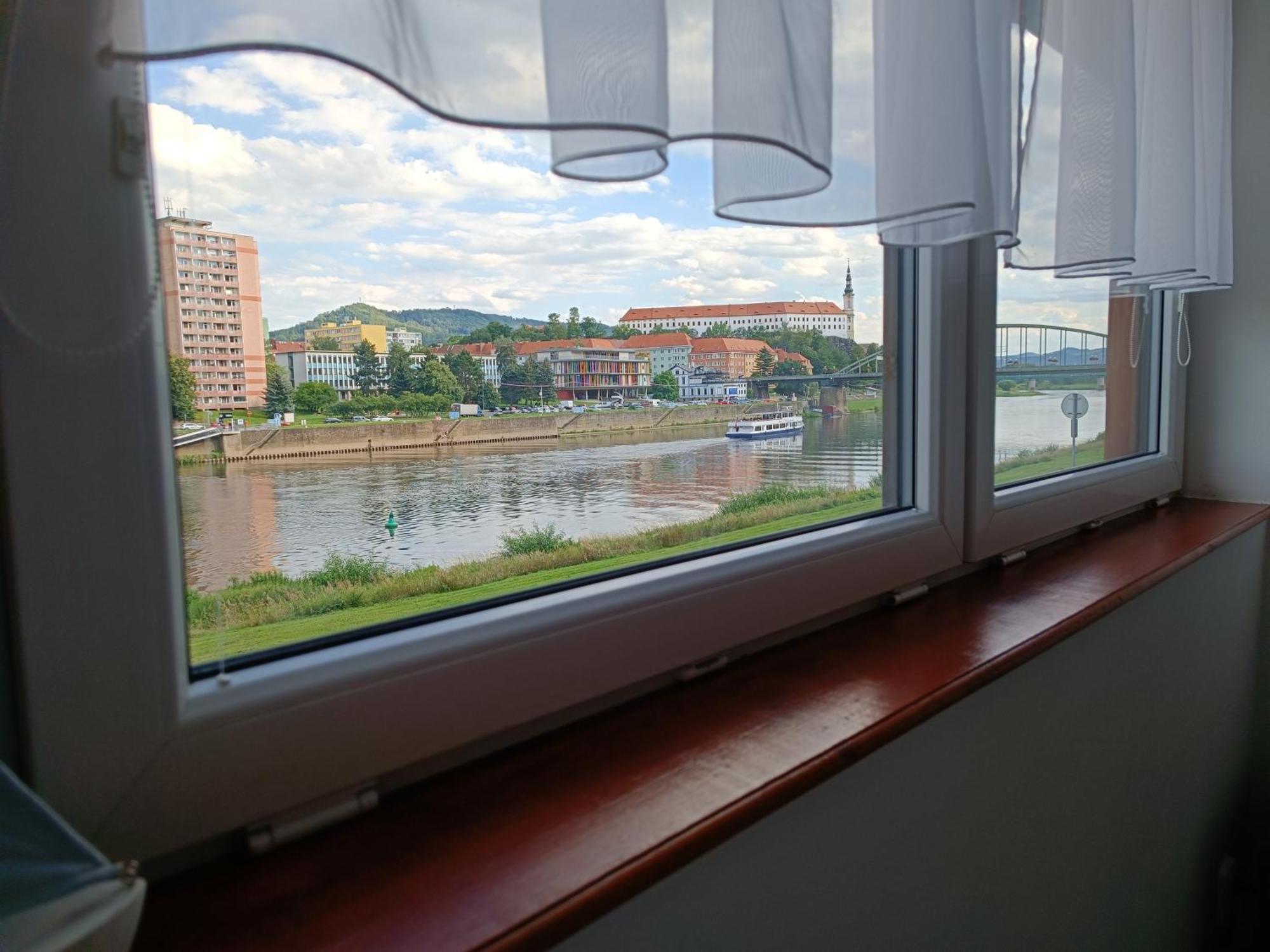 U Bocmana S Vyhledem Na Zamek A Labe Apartman Decin Kültér fotó